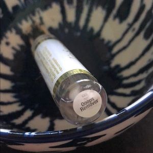 Oops removed lipsense